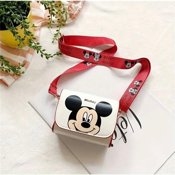 KIDS/MINI PURSE: Disney Mickey Mouse White Faux Leather Shoulder Bag, NWOT - Picture 1 of 10